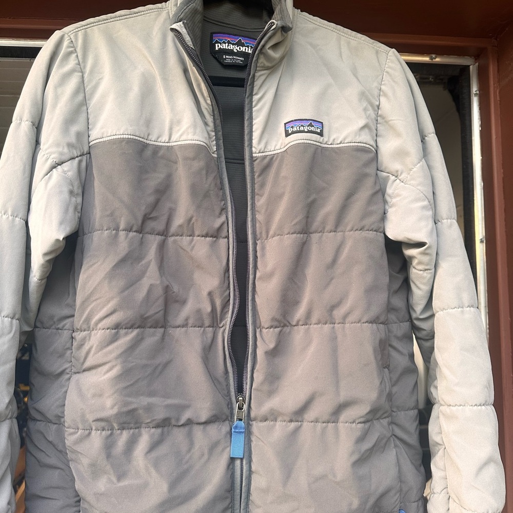 Patagonia Men's Two-Tone Gray Puffer Jacket